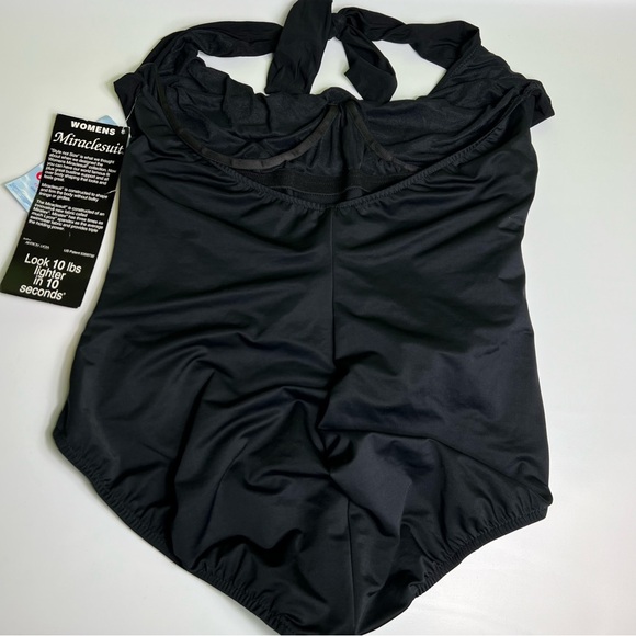 Miraclesuit black halter square neck one piece swimsuit Size 22W NWT - Picture 4 of 5